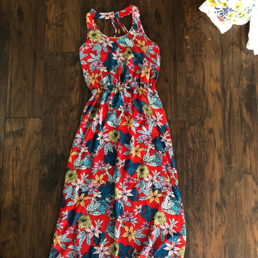 Red Floral Maxi